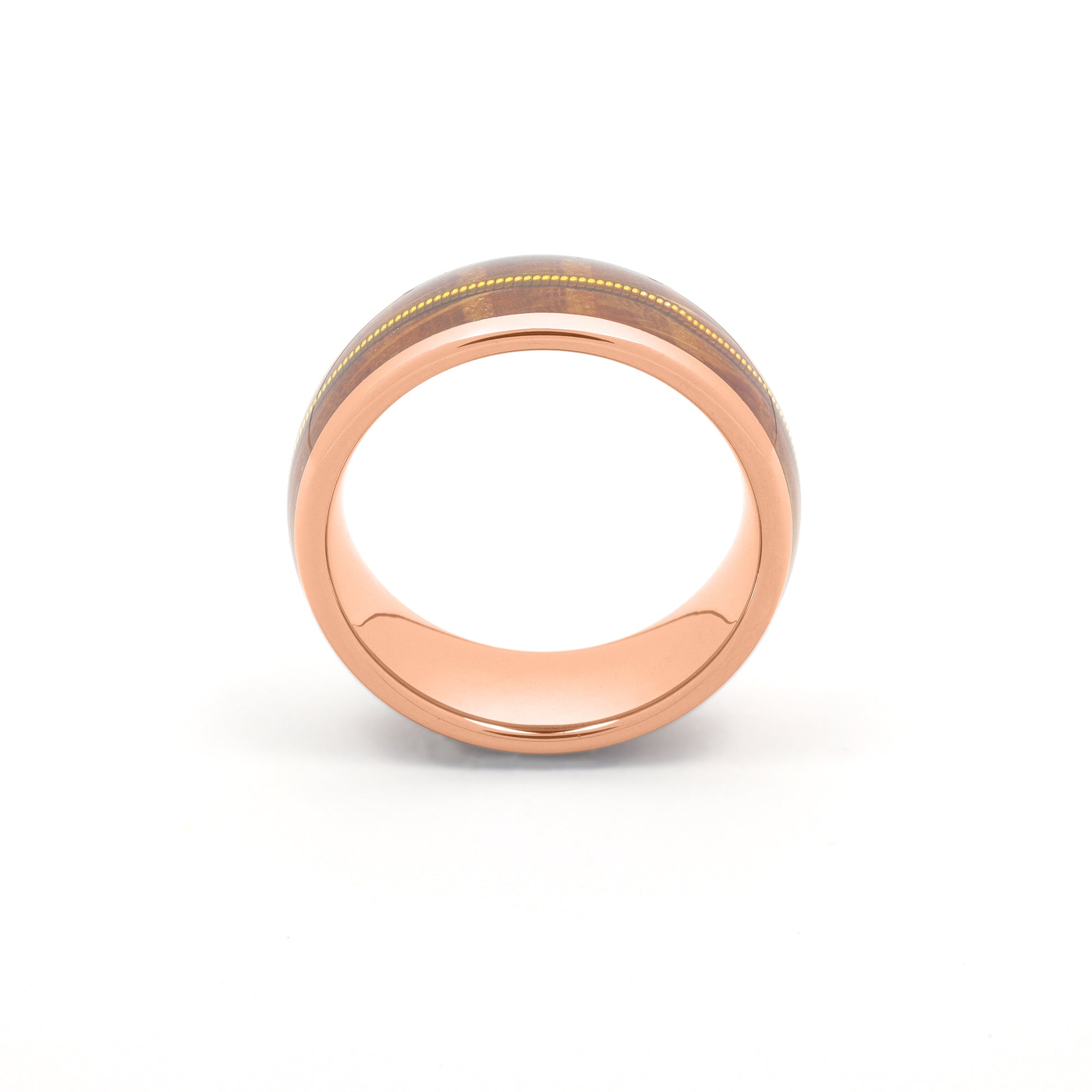 scratch-resistant men’s wedding ring with wood and string accents