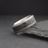 Meteor rings for men – tungsten and meteorite design