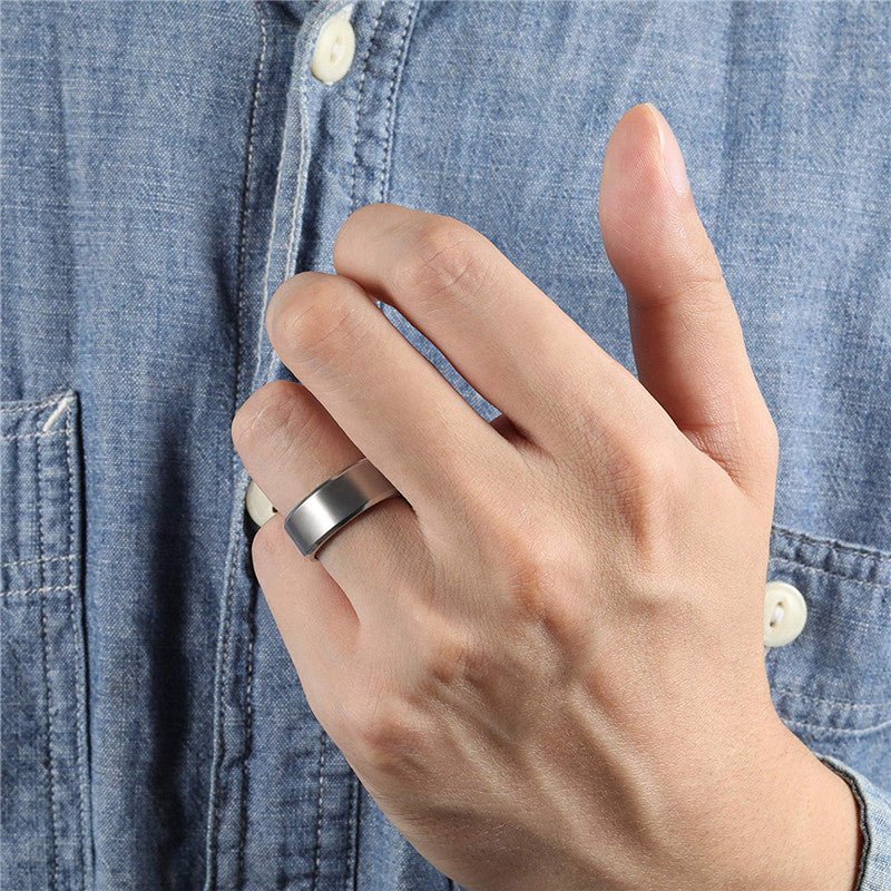 man wearing a titanium wedding band