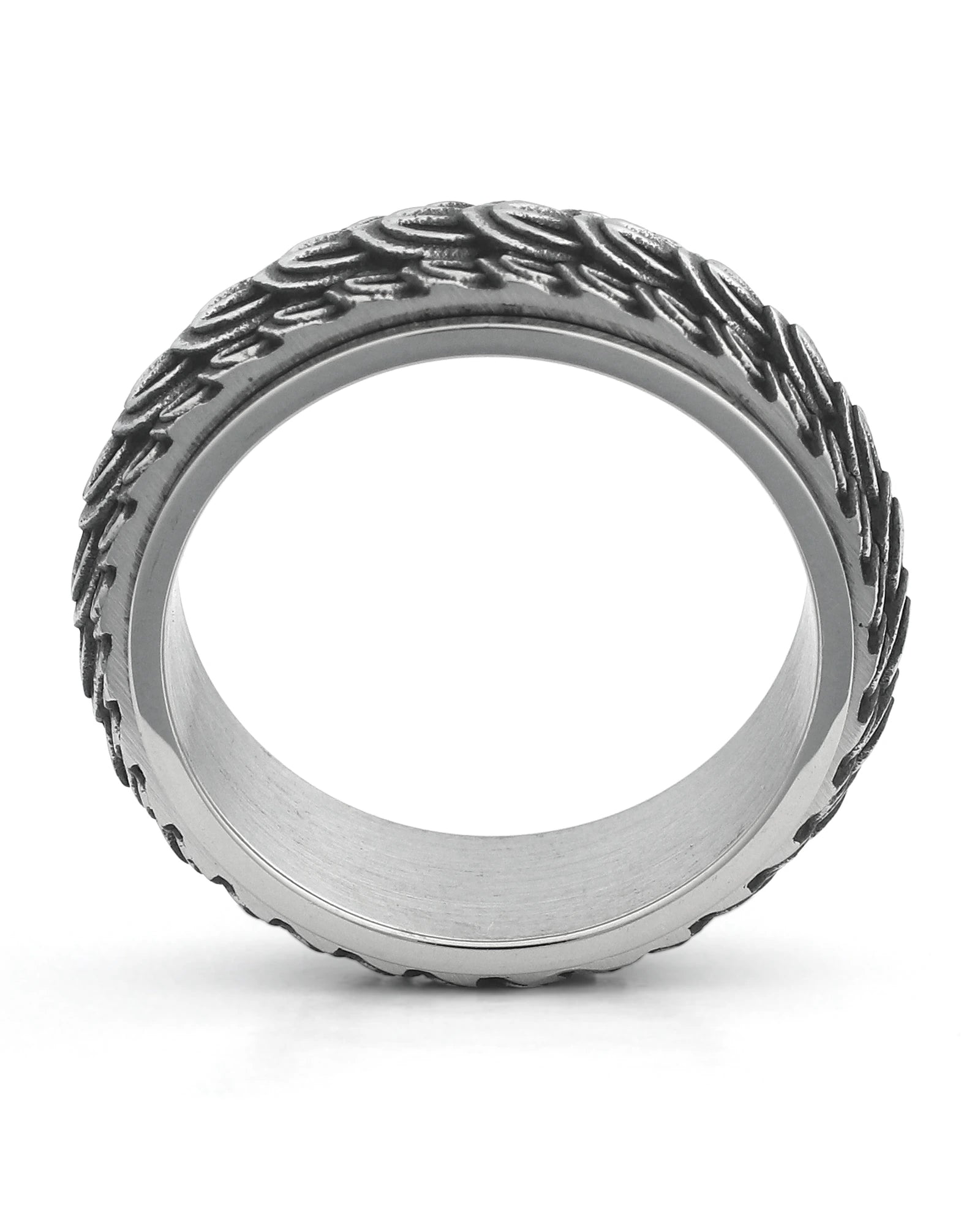 Side view of silver dragon scale spinner ring