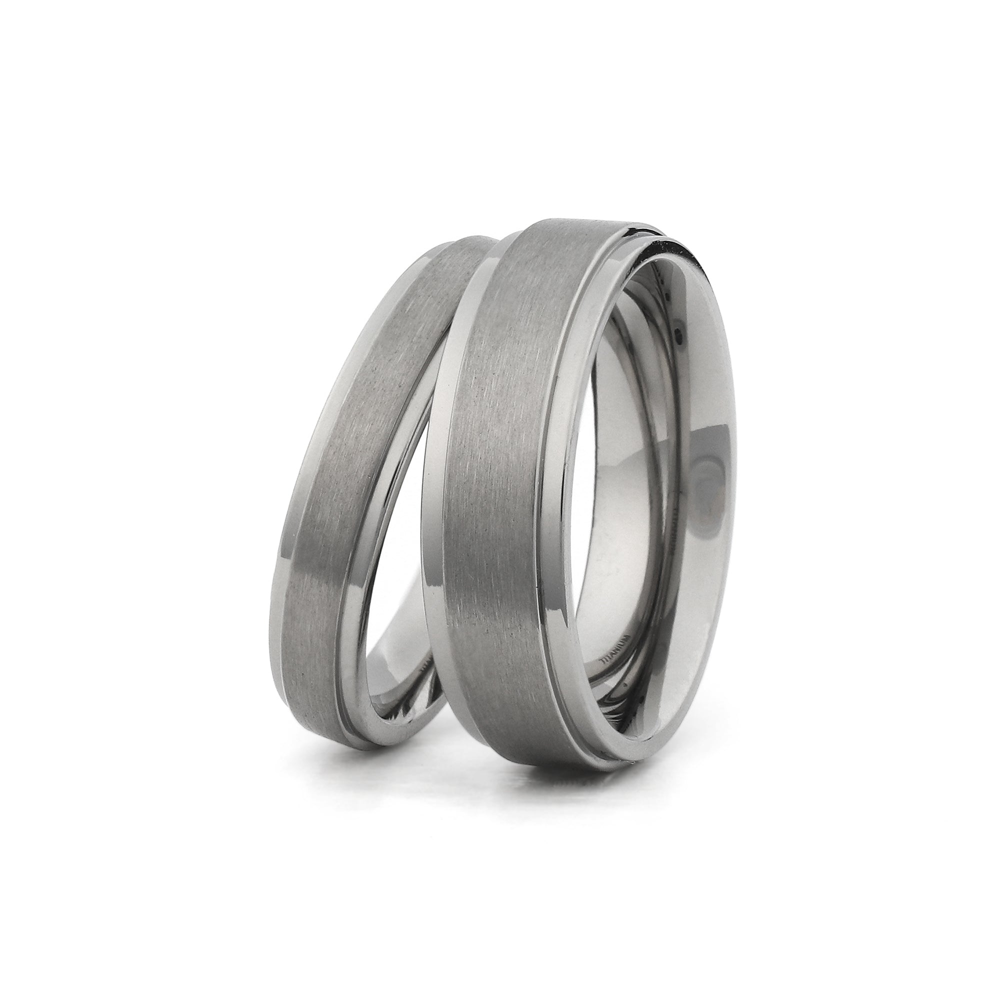 silver titanium wedding band set matching rings