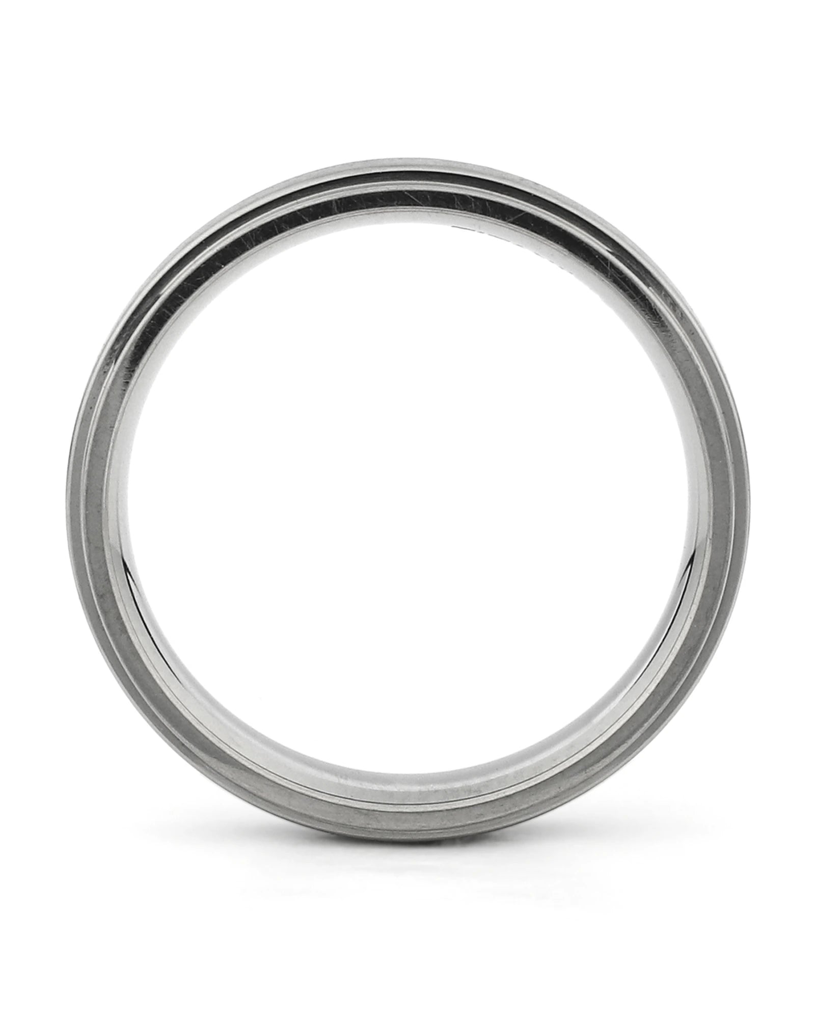 Side view of silver 4mm stepped titanium wedding ring